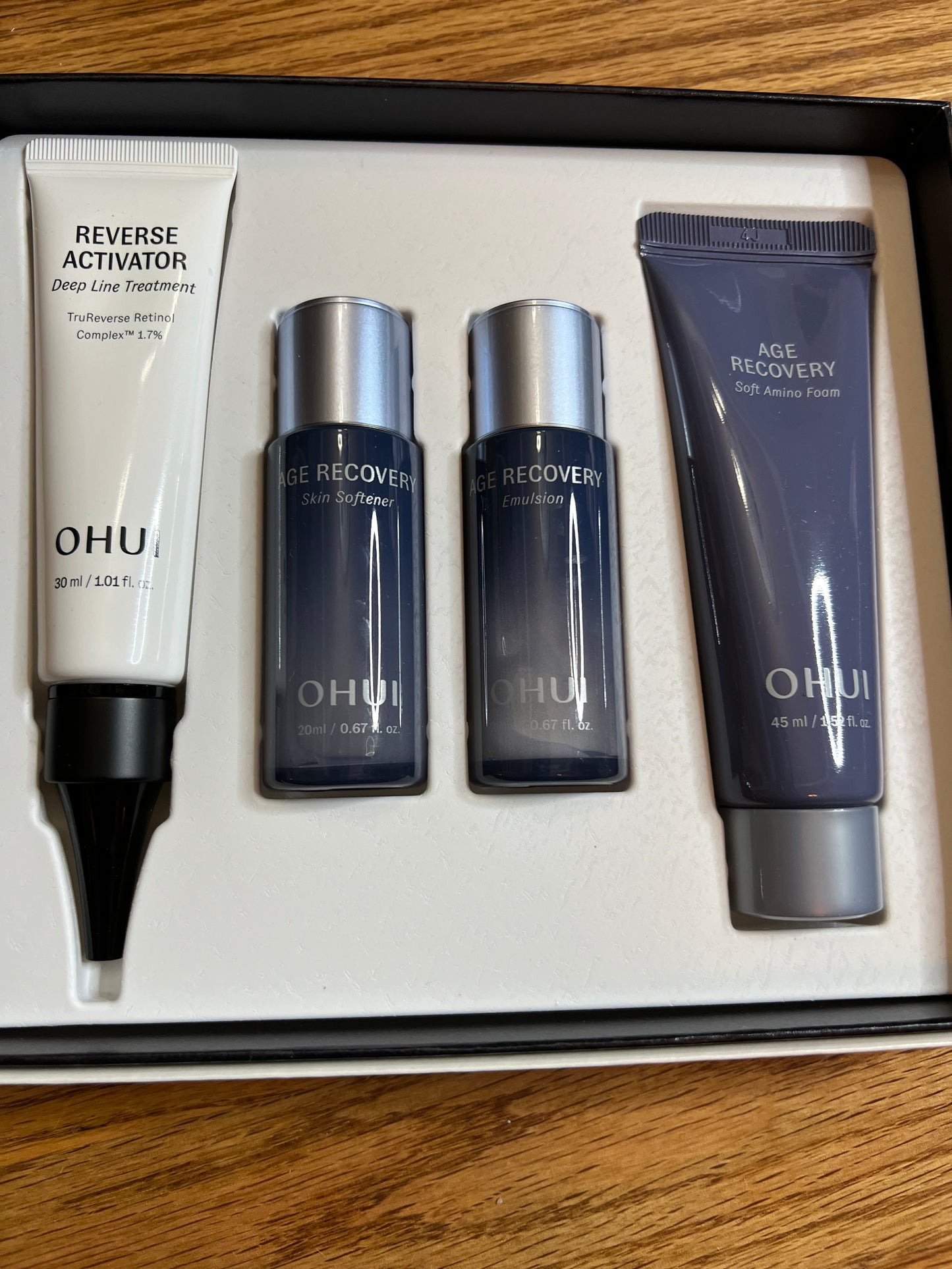 OHUI REVERSE ACTIVATOR Deep Line Treatment Special Set