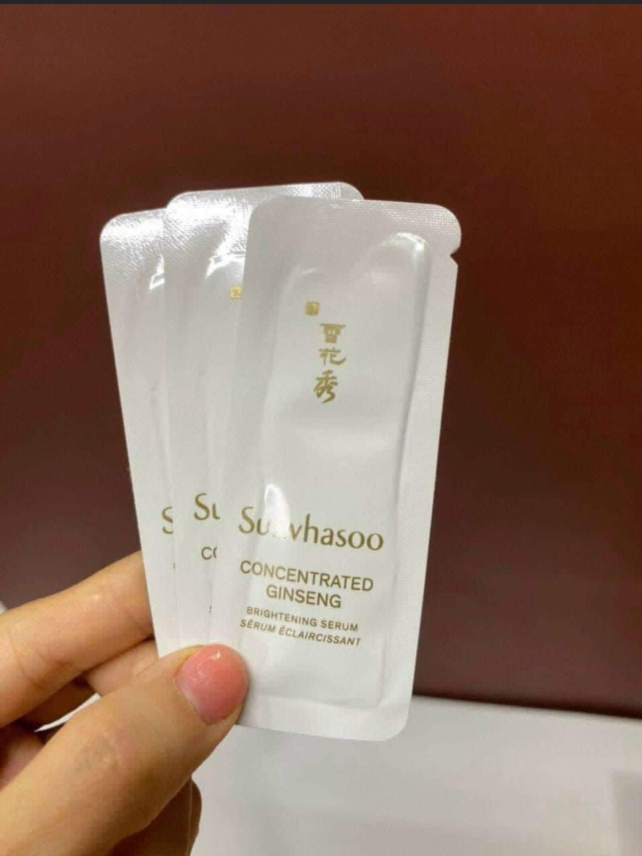 Serum sulwhasoo (sample)