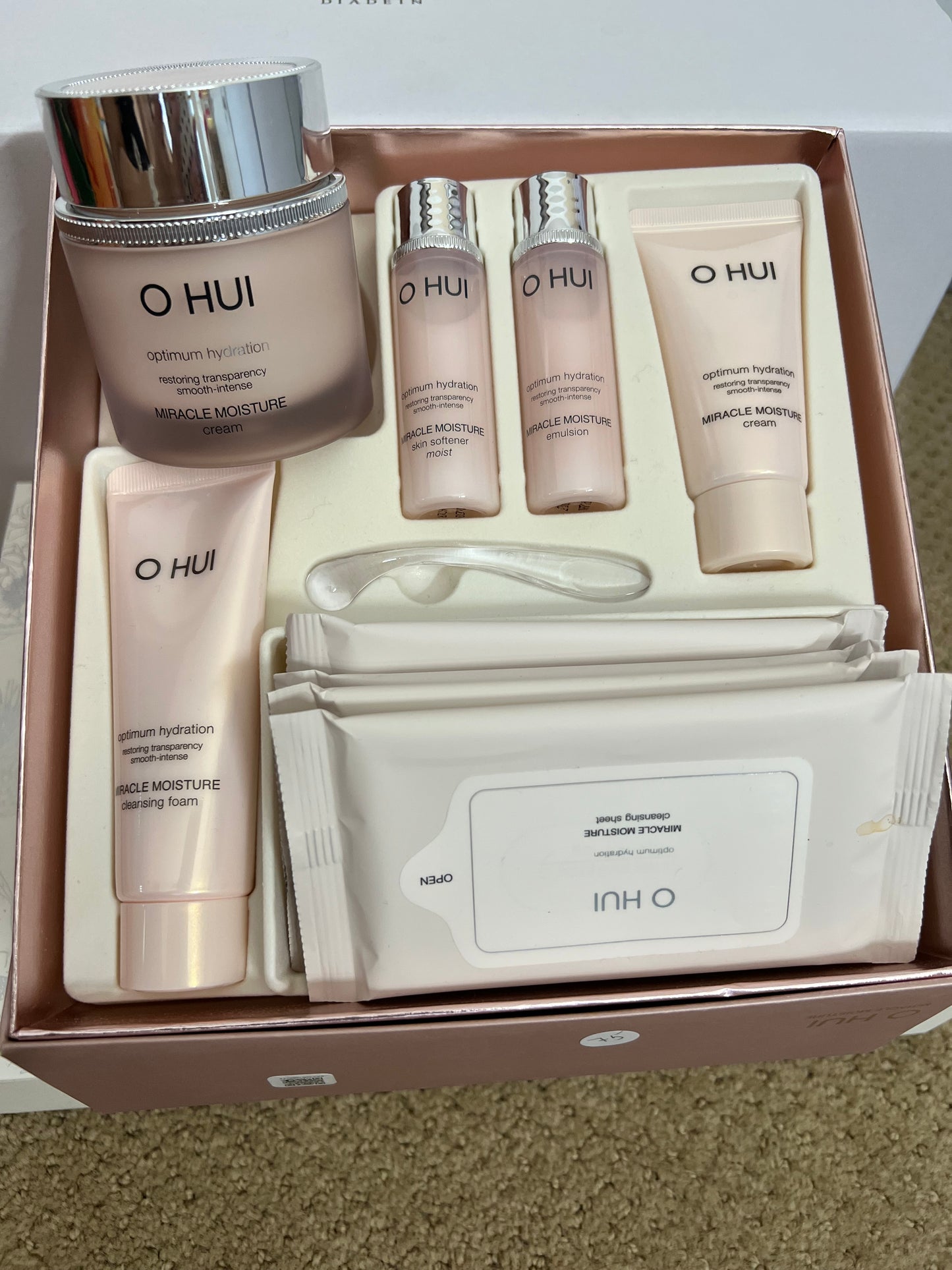 OHUI Miracle Moisture Cream Special set